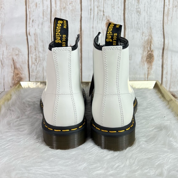 New Dr. Martens 101 YS Yellow Stitch Smooth Leather Ankle Boots - Picture 6 of 12